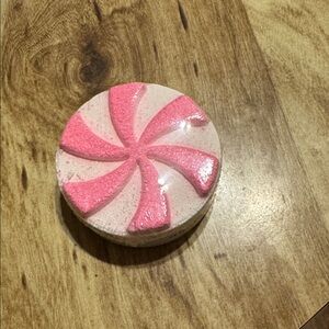 Twisted Peppermint Bath Fizzy